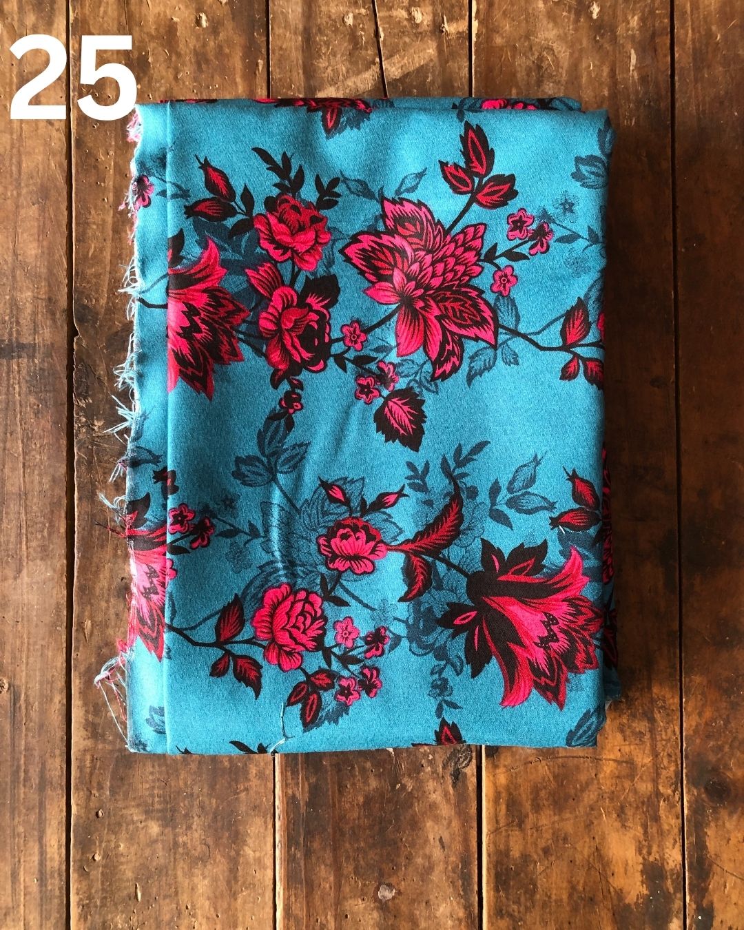 2 Piece Unstitched – Polo Cotton Printed 25 (Get Any 1 Free🎁)