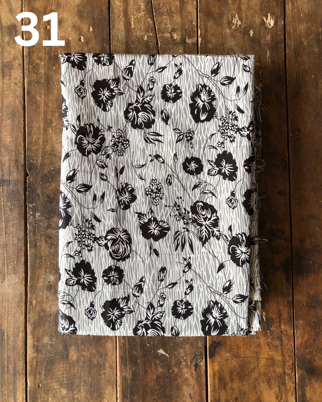 2 Piece Unstitched – Polo Cotton Printed 31 (Get Any 1 Free🎁)