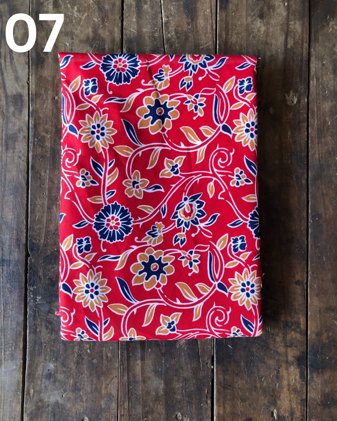 2 Piece Unstitched – Polo Cotton Printed 07 (Get Any 1 Free🎁)