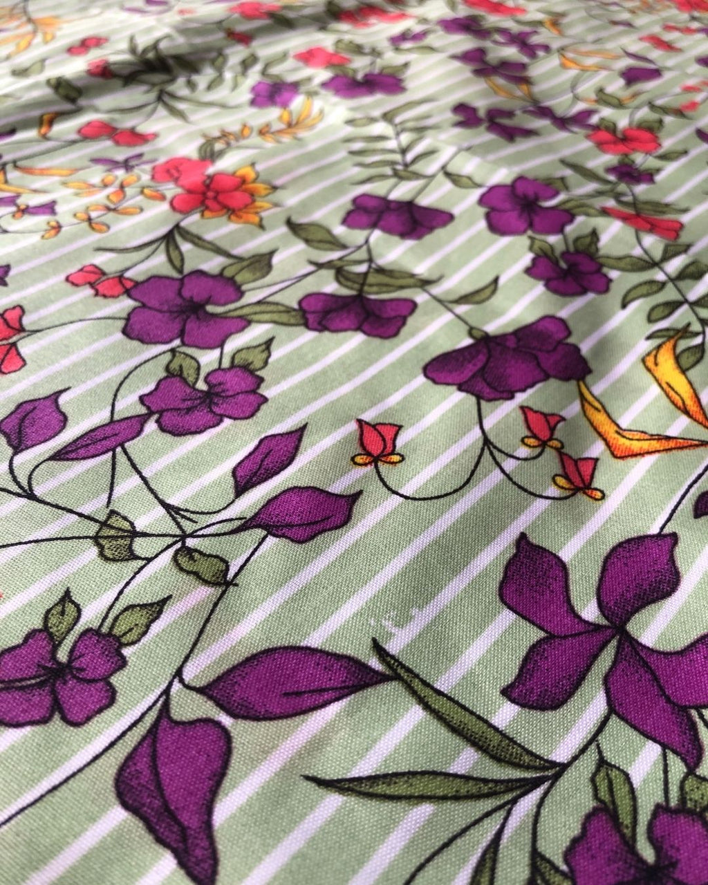 2 Piece Unstitched – Polo Cotton Printed 05 (Get Any 1 Free🎁)