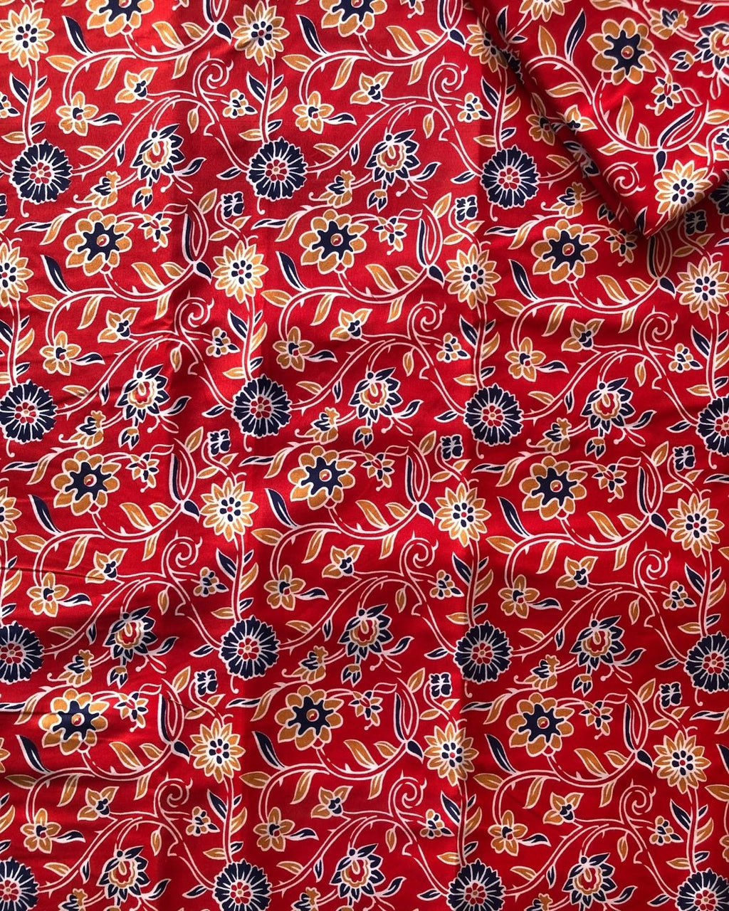 2 Piece Unstitched – Polo Cotton Printed 07 (Get Any 1 Free🎁)