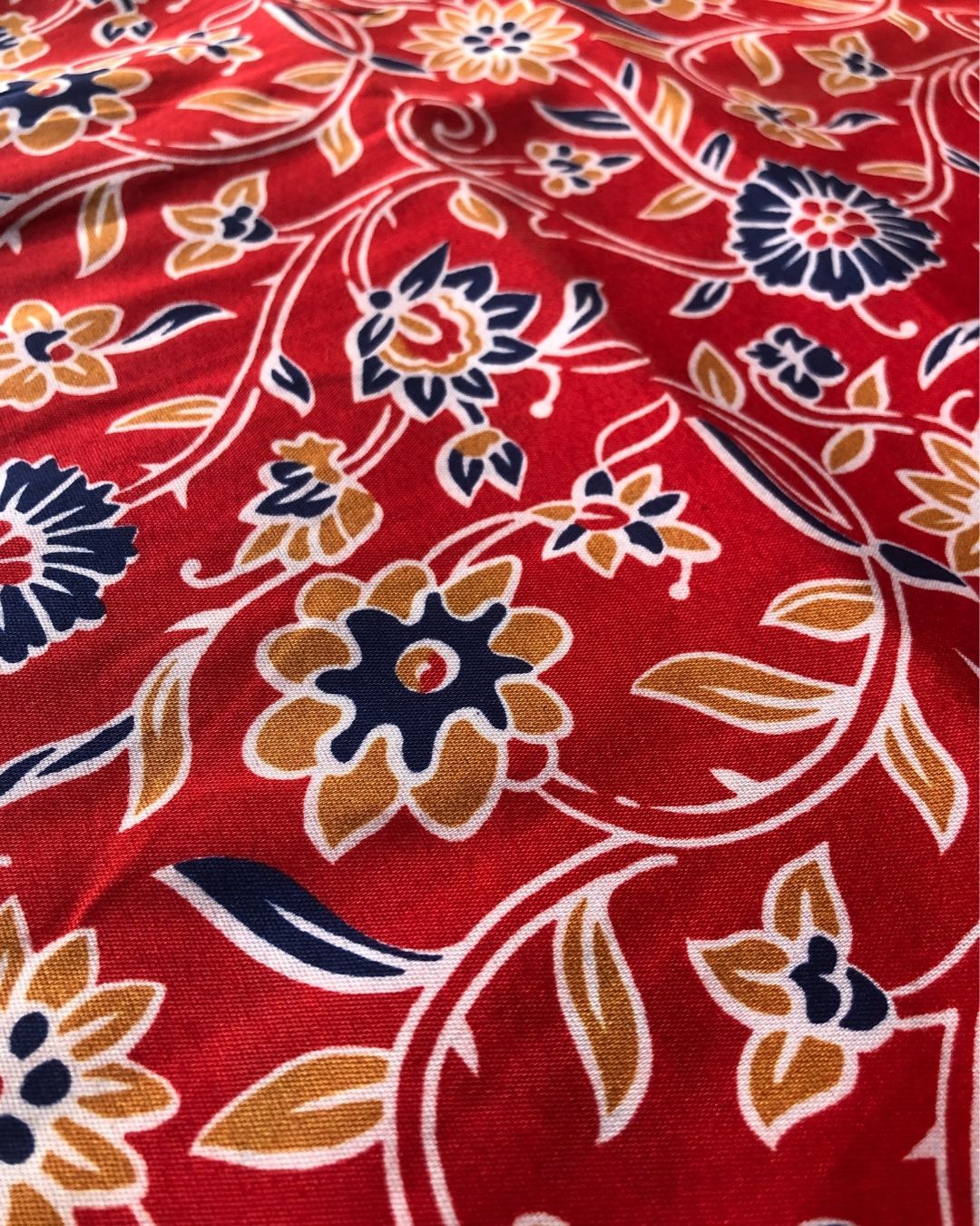 2 Piece Unstitched – Polo Cotton Printed 07 (Get Any 1 Free🎁)