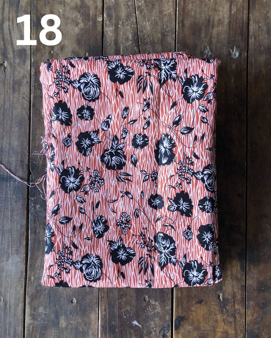 2 Piece Unstitched – Polo Cotton Printed 18 (Get Any 1 Free🎁)