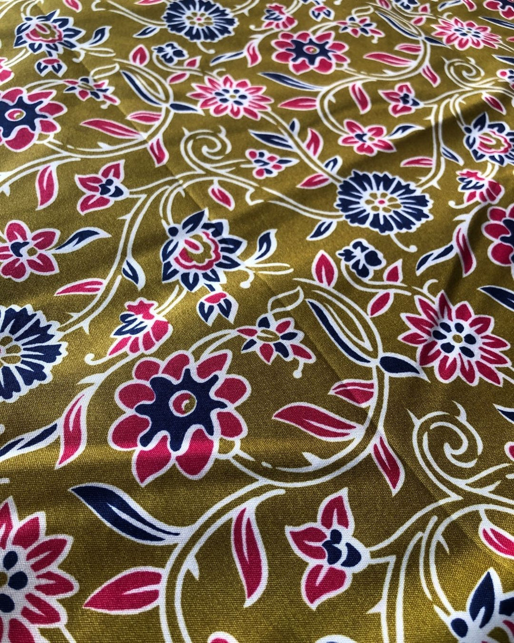 2 Piece Unstitched – Polo Cotton Printed 09 (Get Any 1 Free🎁)