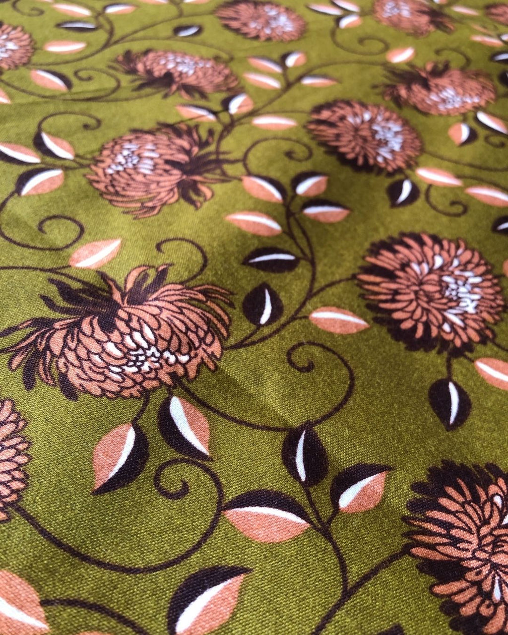 2 Piece Unstitched – Polo Cotton Printed 16 (Get Any 1 Free🎁)