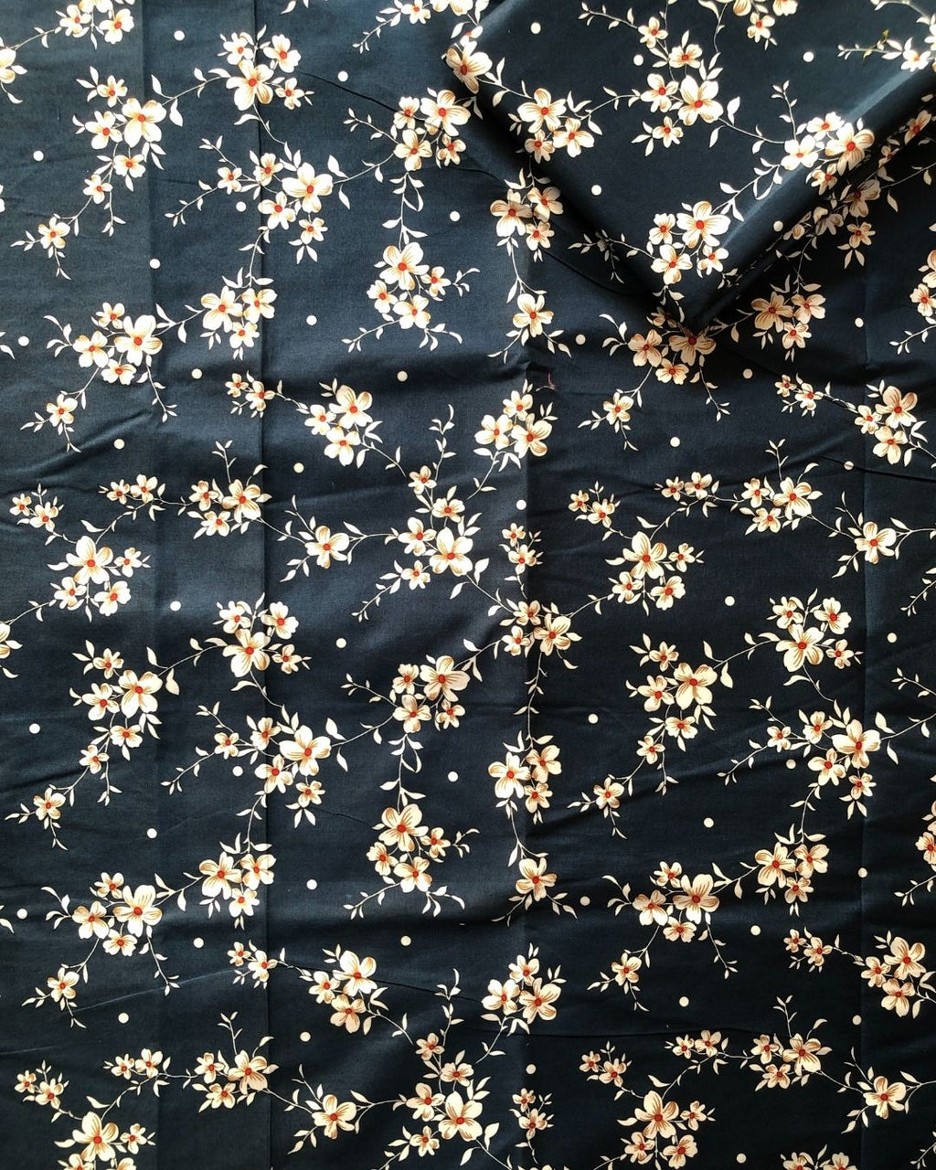 2 Piece Unstitched – Polo Cotton Printed 17 (Get Any 1 Free🎁)