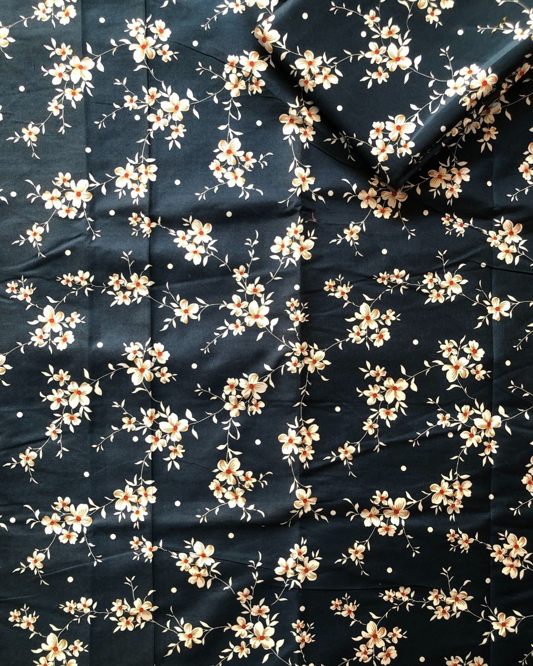 2 Piece Unstitched – Polo Cotton Printed 17 (Get Any 1 Free🎁)