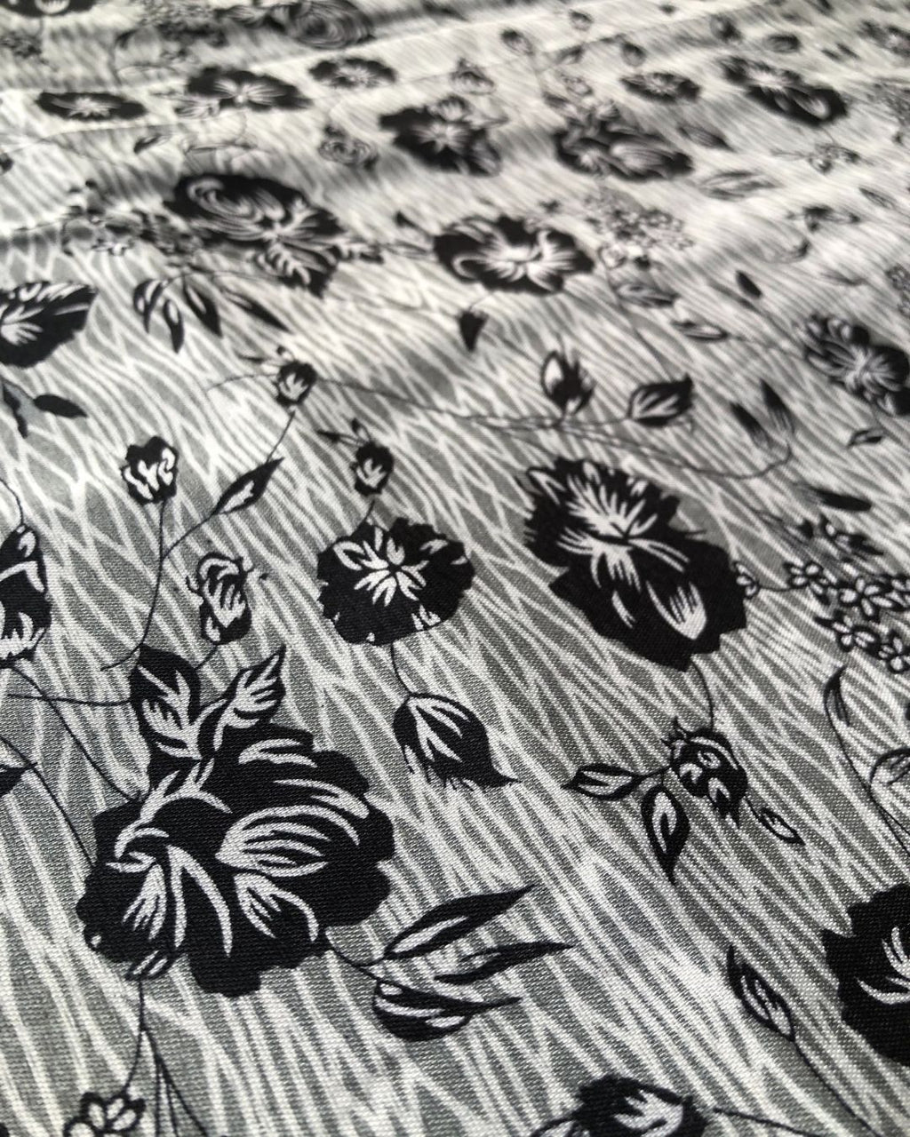 2 Piece Unstitched – Polo Cotton Printed 31 (Get Any 1 Free🎁)