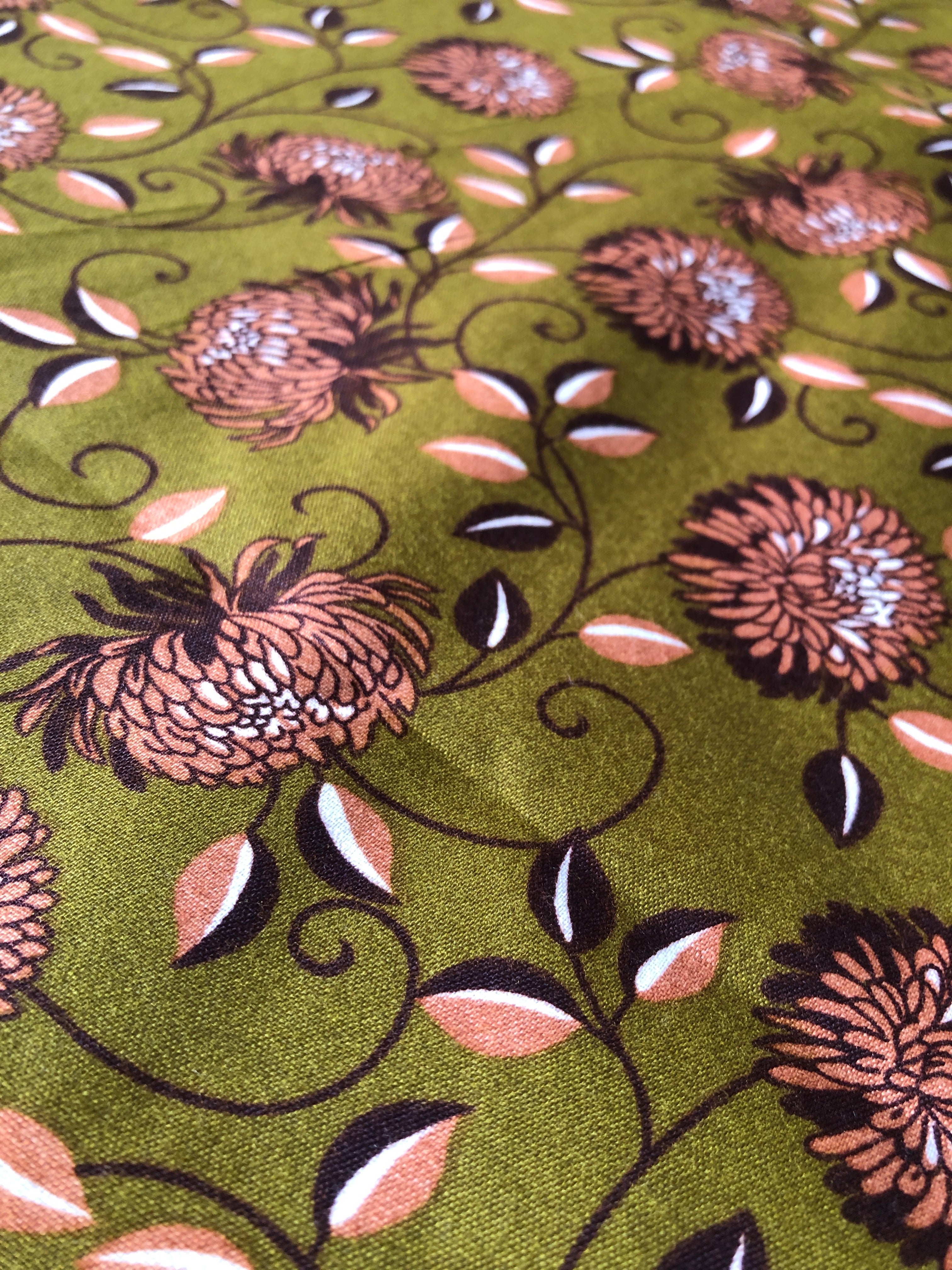 2 Piece Unstitched – Polo Cotton Printed 16 (Get Any 1 Free🎁)